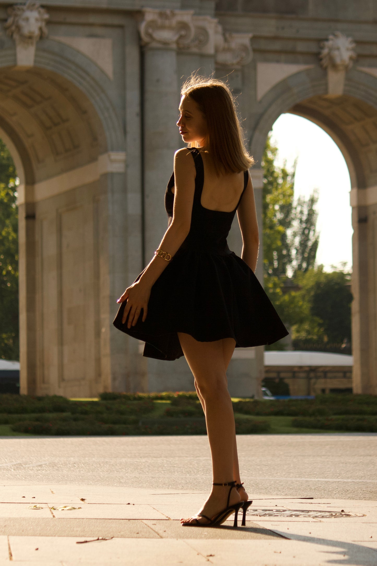 Vestido Noir Belle
