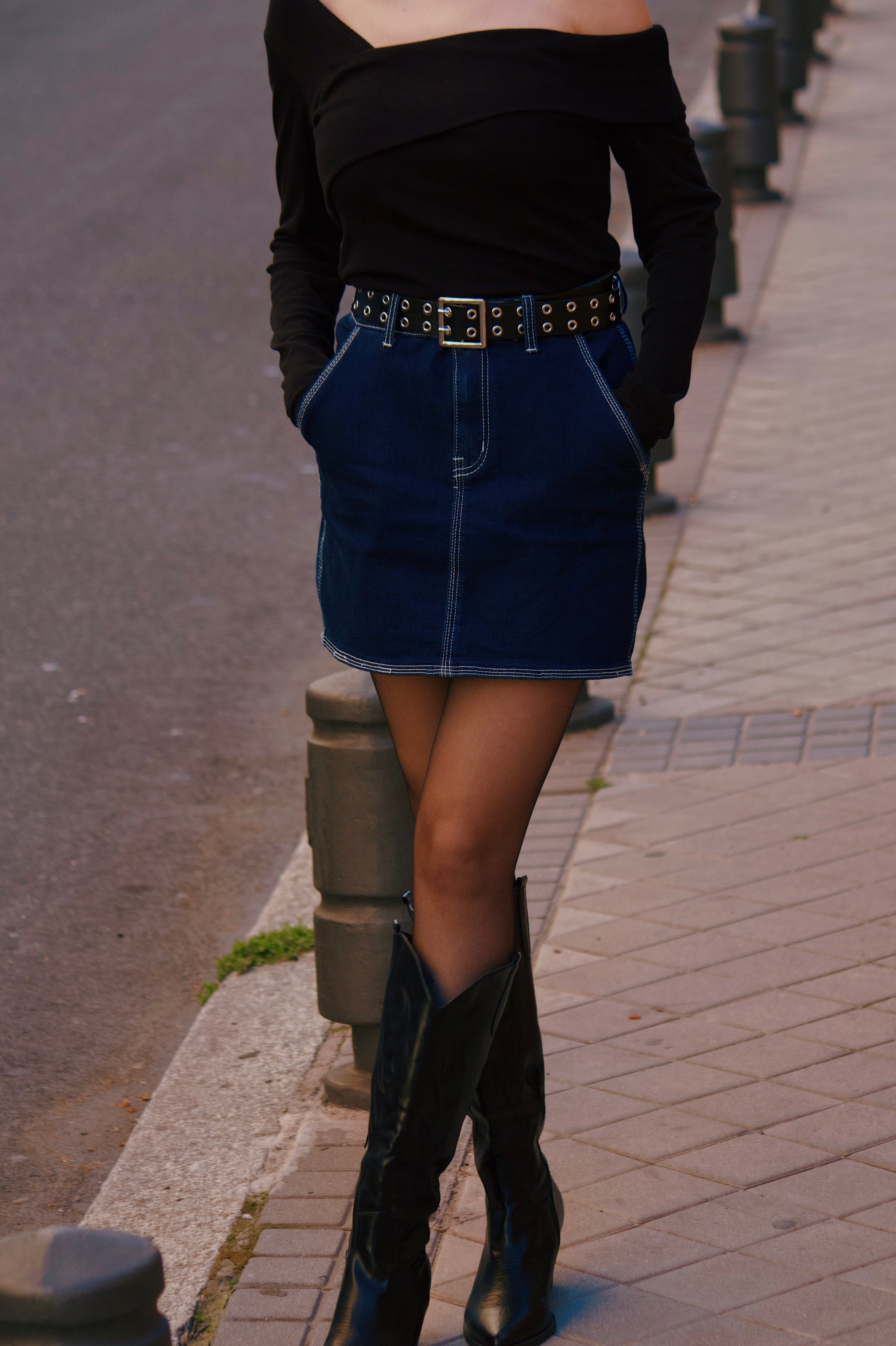 Conjunto vaquero oversize mujer chaqueta y falda azul oscuro