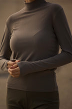 Jersey básico de cuello alto