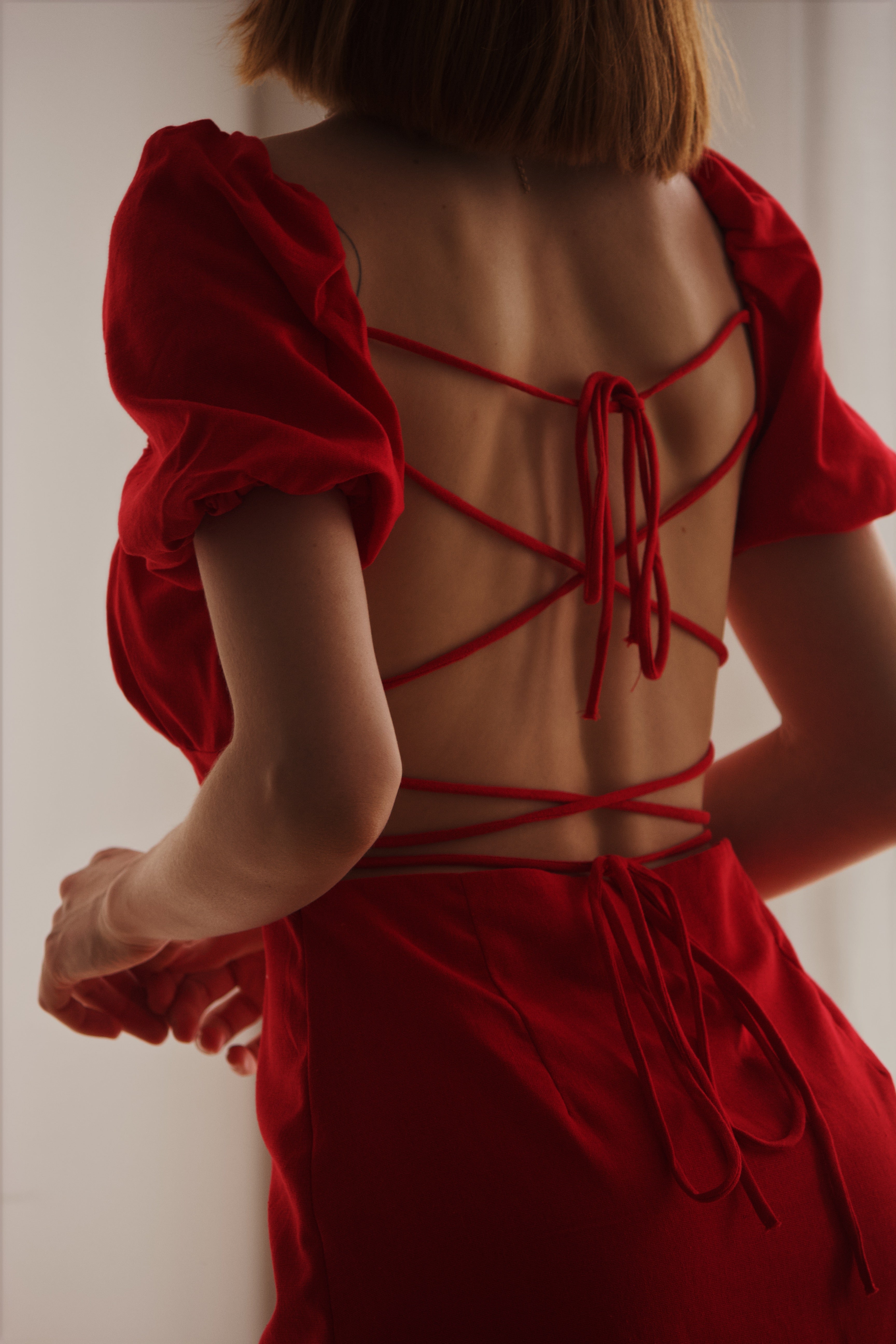 Vestido Rojo Espalda Lazos