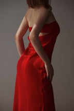 Vestido Maxi Satinado Espalda Descubierta