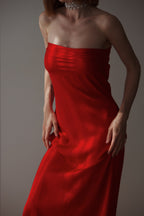 Vestido Maxi Satinado Espalda Descubierta