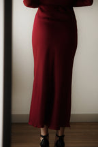 Falda Satinada Vino