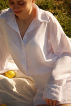 Conjunto blanco mujer camisa oversize short casual elegante street style